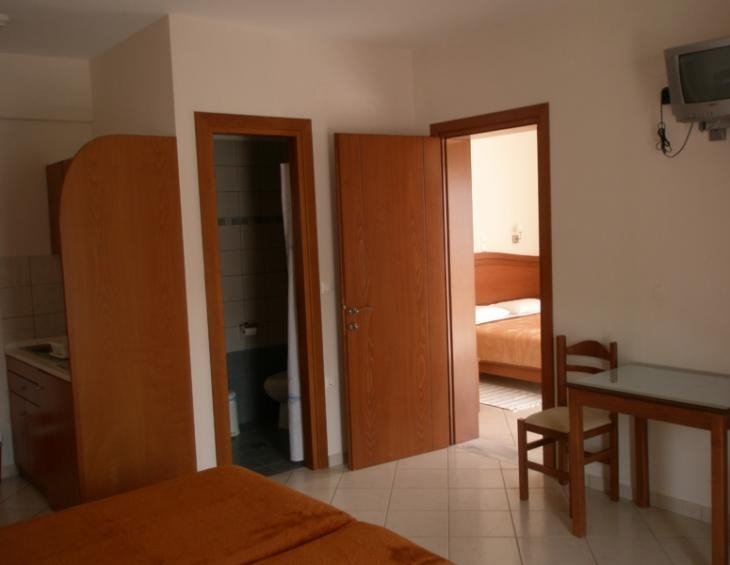 liberty-hotel-golden-beach-thassos-2-bed-studio-4