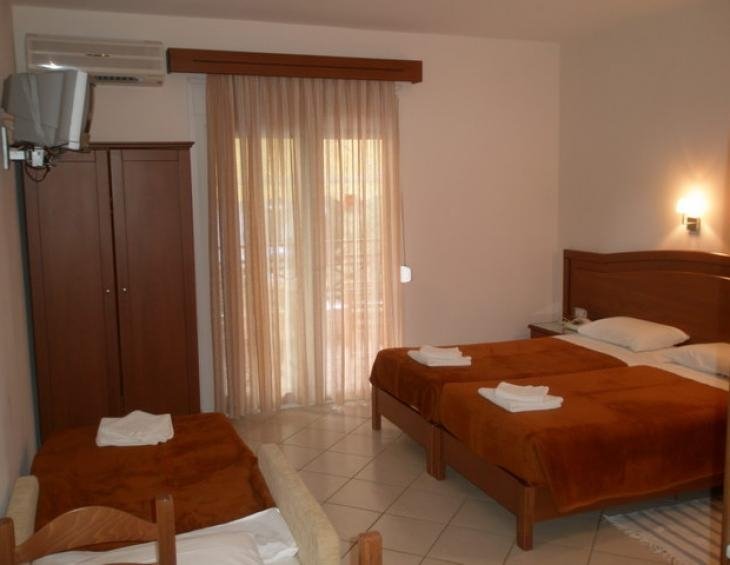 liberty-hotel-golden-beach-thassos-3-bed-studio-gr