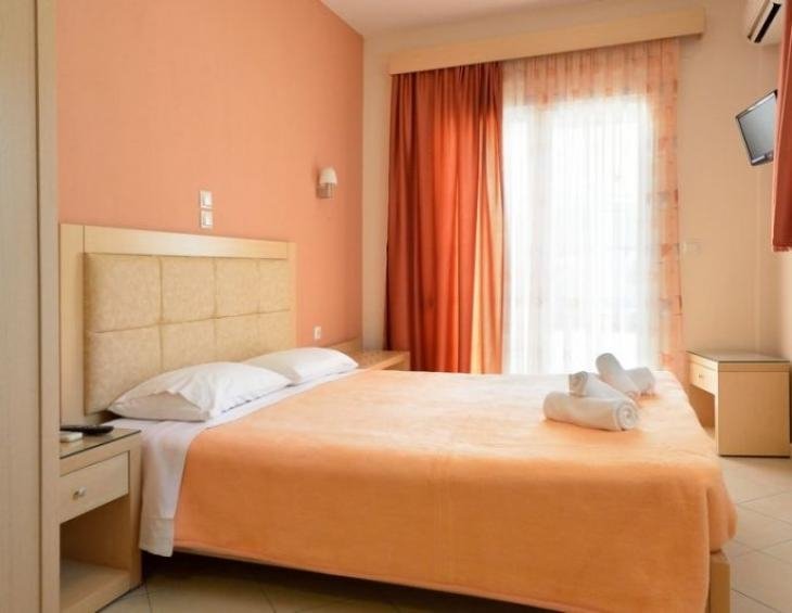 liberty-hotel-golden-beach-thassos-3-bed-studio-gr