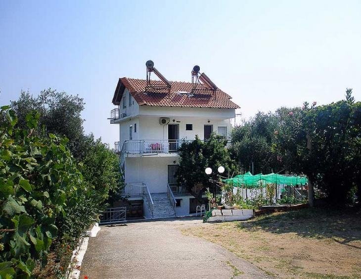 mantesos-villa-kinira-thassos-16