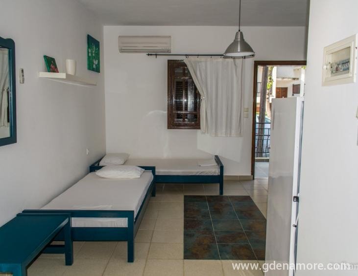 markos-apartments-nea-potidea-kassandra-11