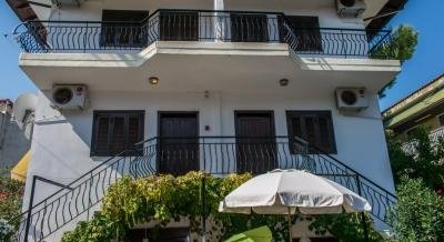 Markos Apartments, private accommodation in city Nea Potidea, Greece