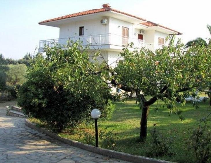 villa-ioanna-nikiti-sithonia-halkidiki-27