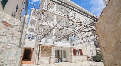 APARTMENTS IVAN, private accommodation in city Petrovac, Montenegro