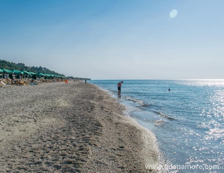 aigeopelagitika-beach-possidi-kassandra-4