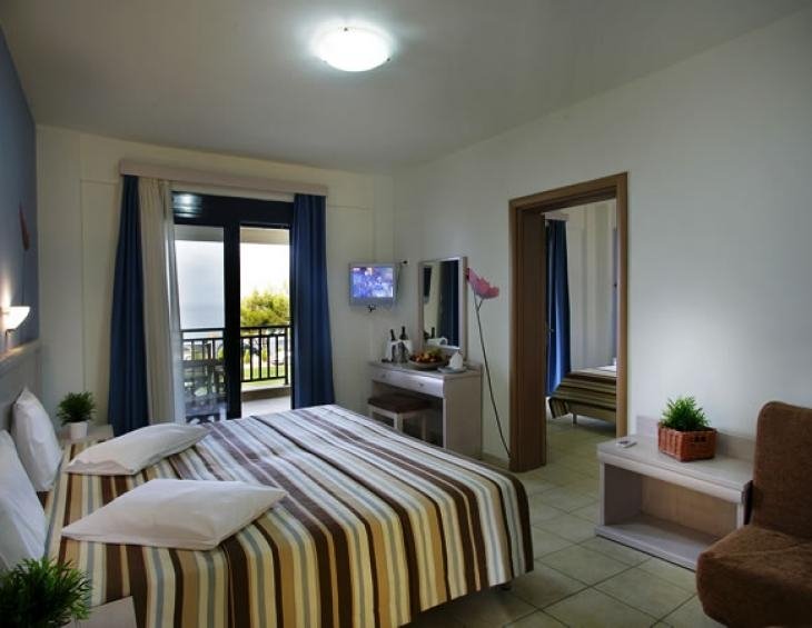 areti-hotel-paradissos-neos-marmaras-sithonia-11