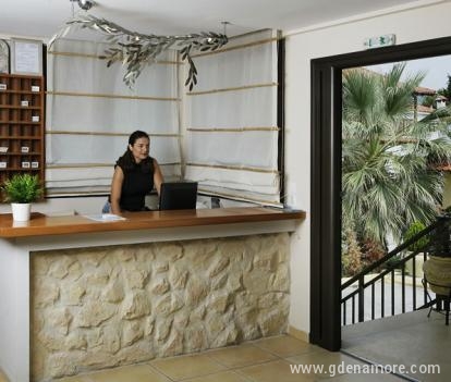 Areti-Hotel, Privatunterkunft im Ort Neos Marmaras, Griechenland
