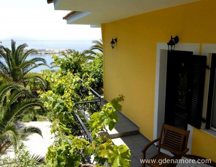 christin-apartments-potos-thassos-12-