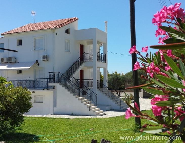 eva-studios-svoronata-kefalonia-1
