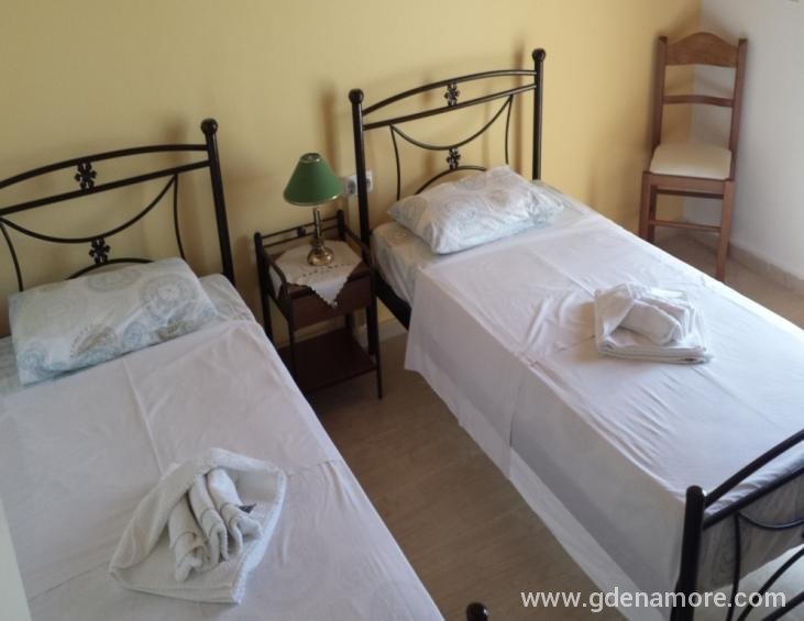 eva-studios-svoronata-kefalonia-sea-view-apt-8