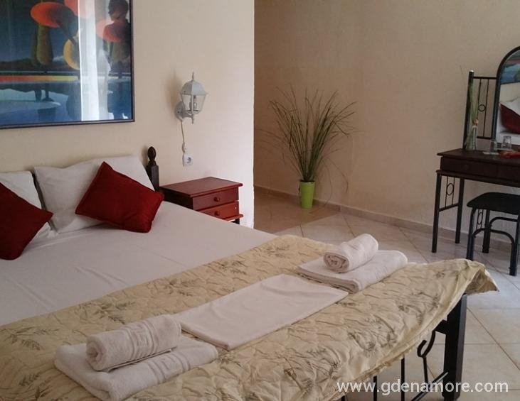 koviou-holiday-village-nikiti-sithonia-rooms-12
