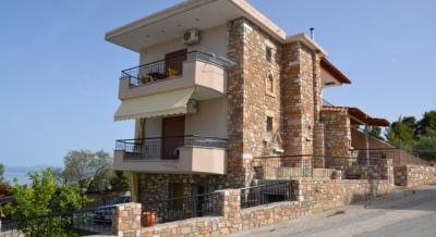 Sofis House, private accommodation in city Neos Marmaras, Greece