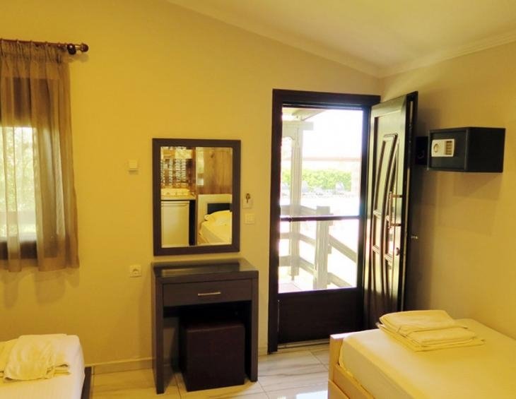 sunday-resort-gerakini-sithonia-3-bed-studio-7