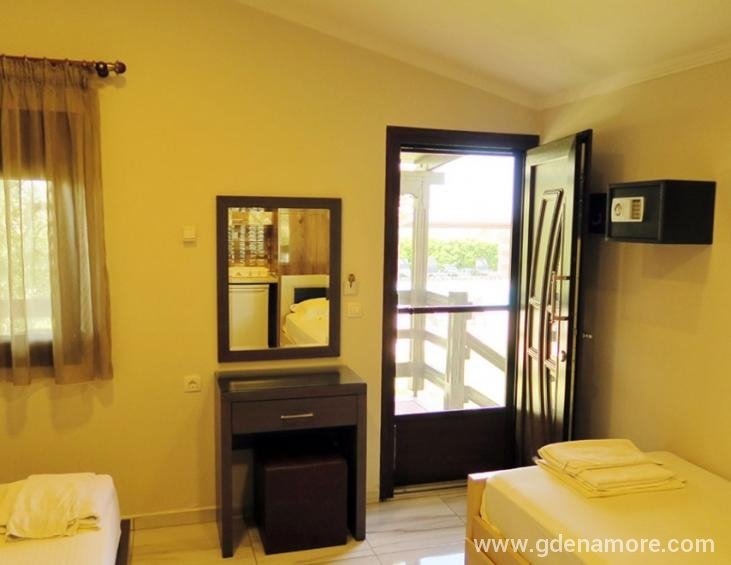 sunday-resort-gerakini-sithonia-3-bed-studio-7