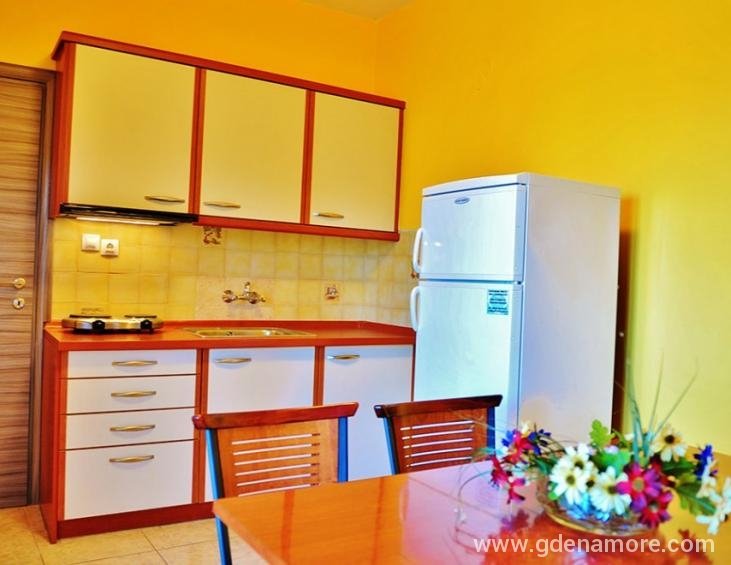 sunday-resort-gerakini-sithonia-4-bed-app-6