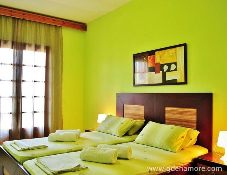 sunday-resort-gerakini-sithonia-4-bed-app-7