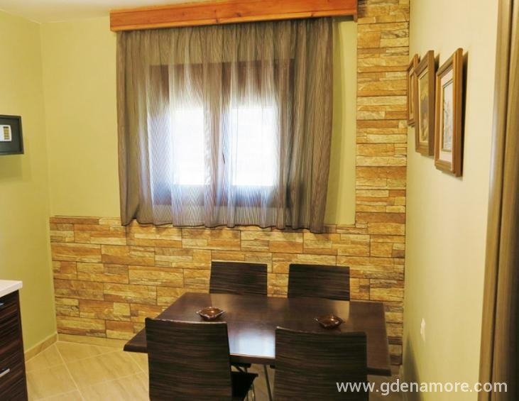 sunday-resort-gerakini-sithonia-4-bed-app-8