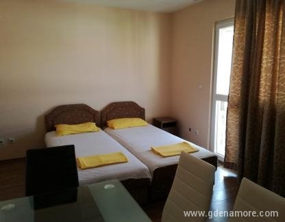Apartmani i sobe- Grande Casa, privatni smeštaj u mestu &Scaron;u&scaron;anj, Crna Gora - IMG_20170602_103159