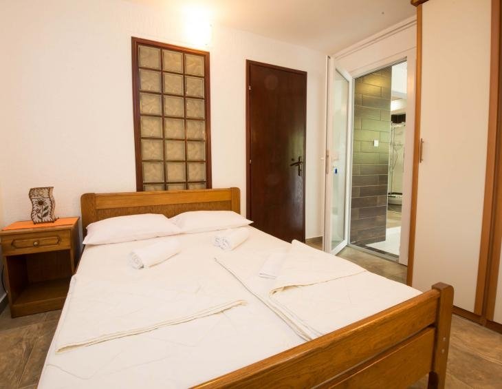 dvosobni-apartman-budva-5