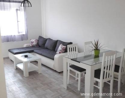 Apartment Sun&amp;Sea, private accommodation in city Bijela, Montenegro - 1