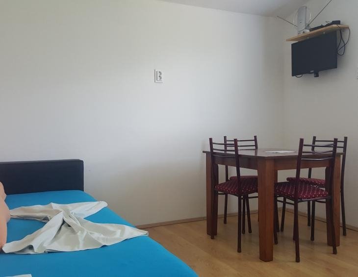 Apartman 3 (dnevna) 4 osobe