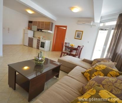 Braca Vojvodic apartments, private accommodation in city Djenović, Montenegro