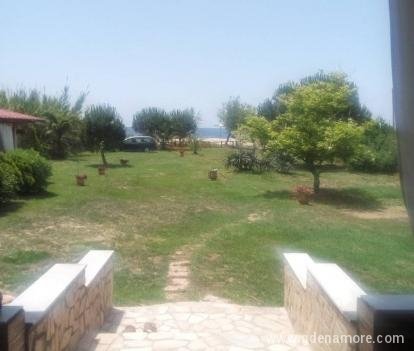 Comfort House - First on the beach, privatni smeštaj u mestu Halkidiki, Grčka
