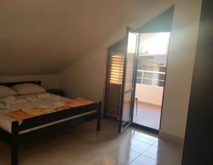 apartman br. 4 u kući