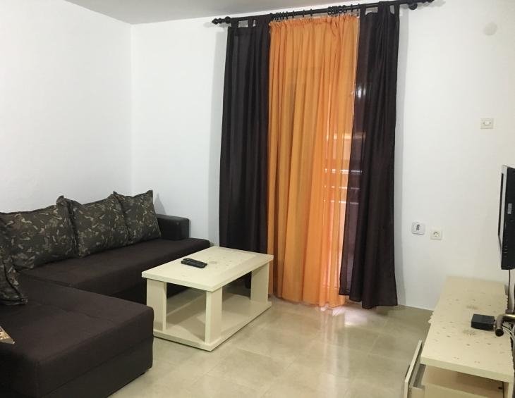 apartman br. 2 u kući