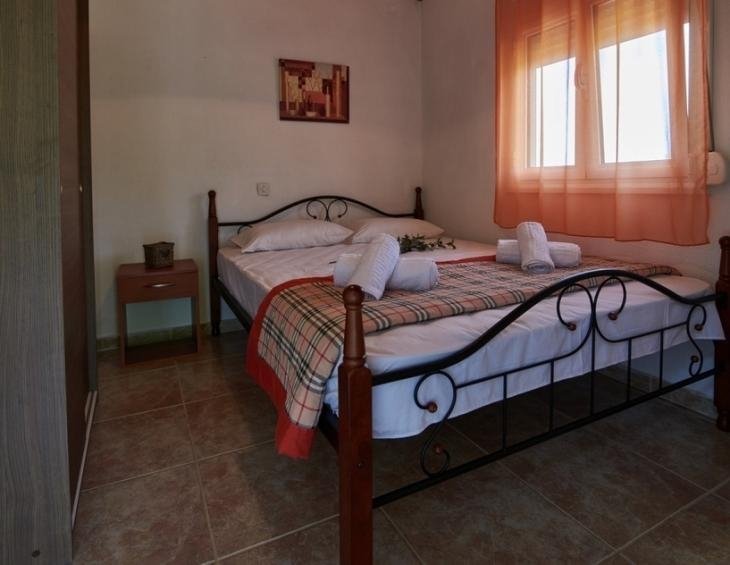 aggelina-house-sykia-sithonia-4-bed-studio-22-21