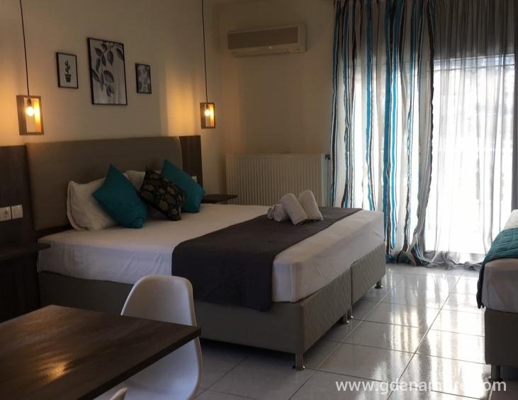katerina-studios-nea-iraklitsa-kavala-3-bed-studio