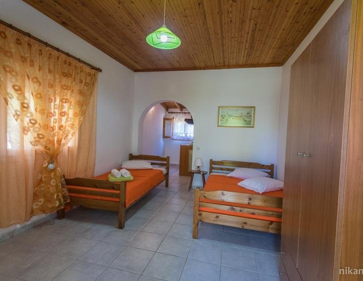 magda-rooms-sykia-sithonia-11