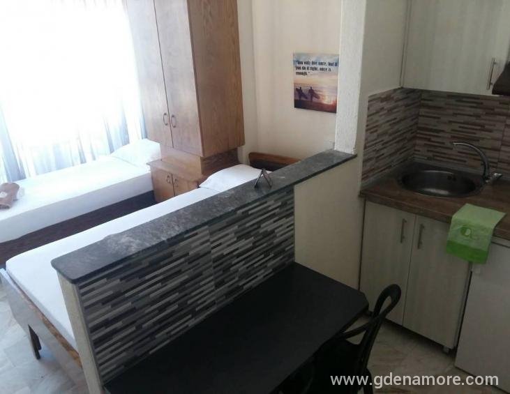 odyssea-studios-and-apts-paralia-vrasna-thessaloni