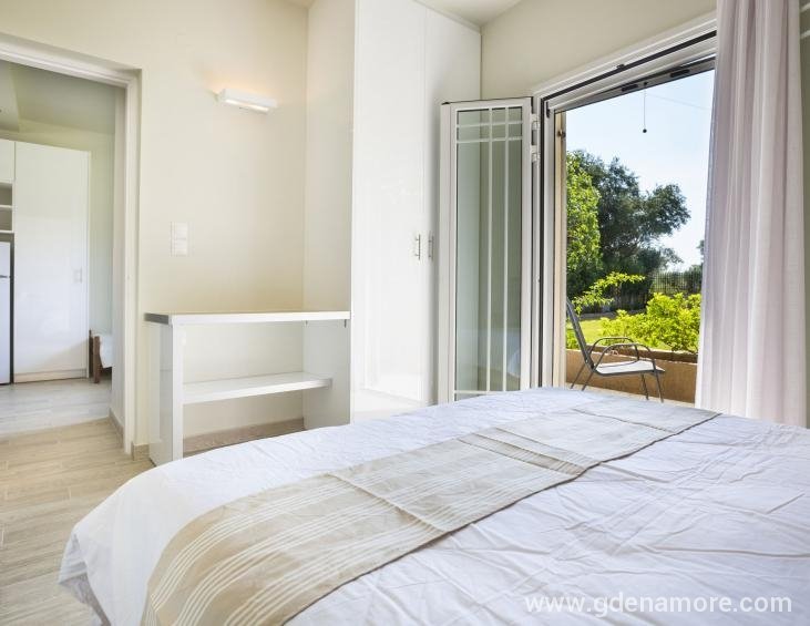 olive-grove-studios-and-apartments-svoronata-kefal