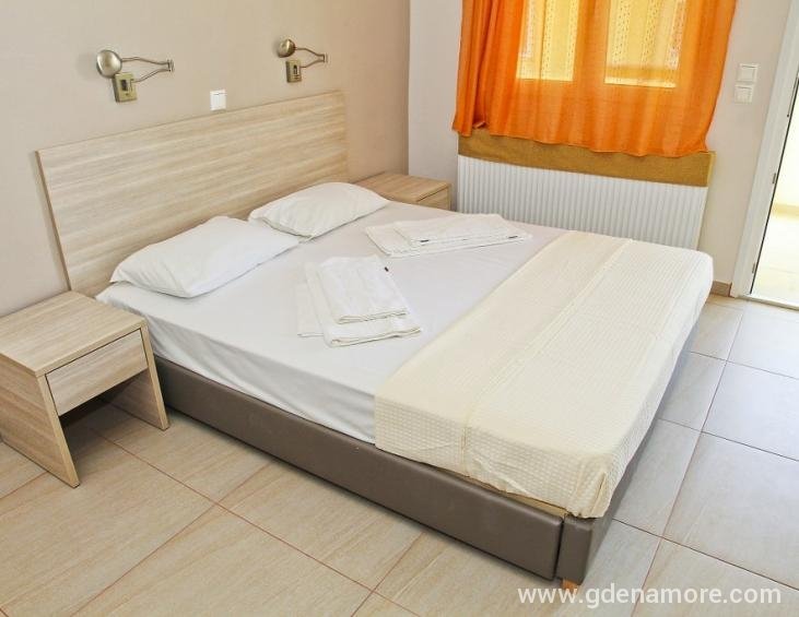 stella-hotel-skala-rachoni-thassos-family-room-3