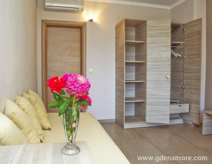stella-hotel-skala-rachoni-thassos-family-room-5
