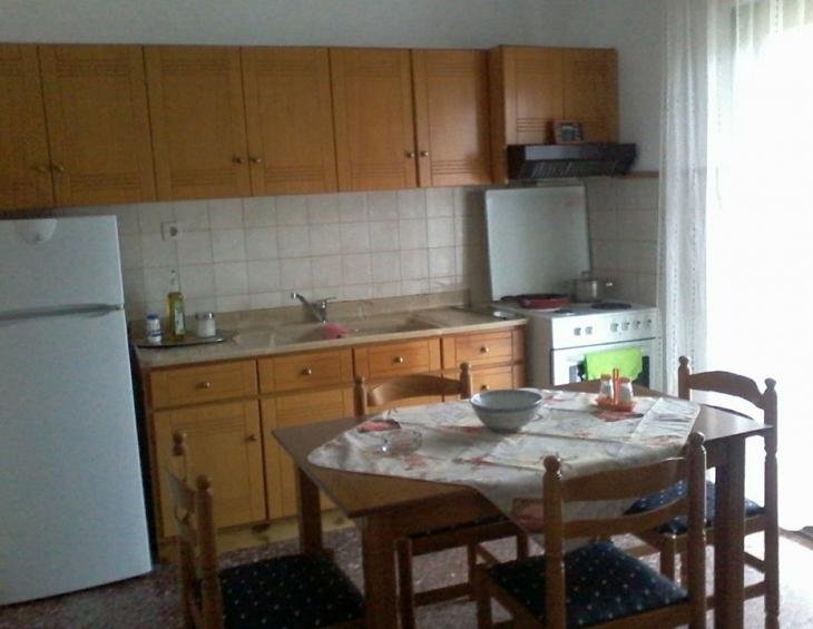 vicky-guest-house-stavros-thessaloniki-4-bed-apart