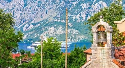 Giardino apartmani, alloggi privati a Morinj, Montenegro