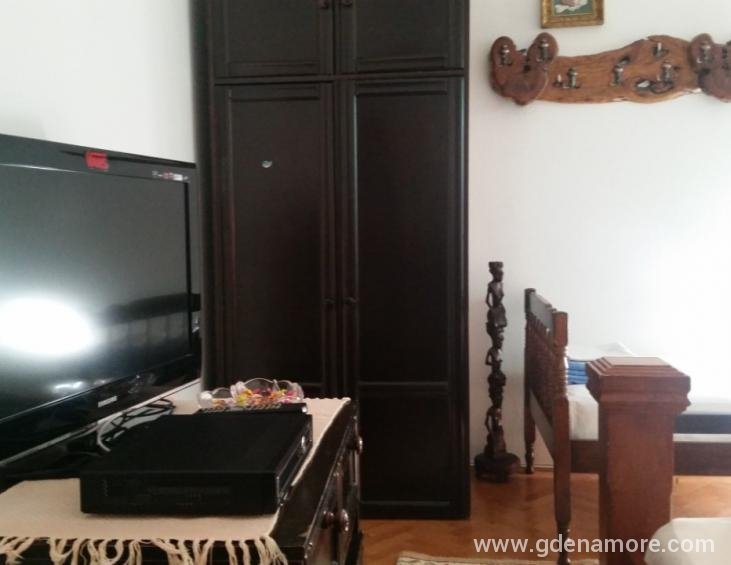 IMG-9ef19e15db56a080a7a2ace1564c1fc7-V