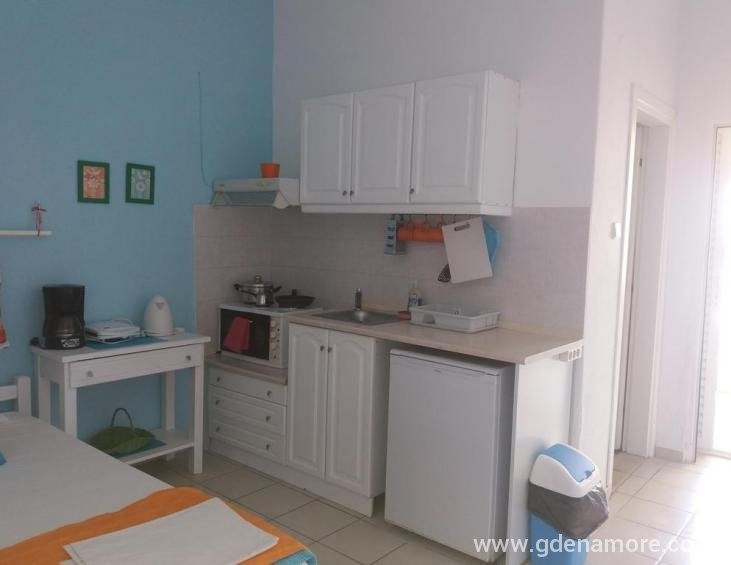 by-the-sea-apartments-siviri-kassandra-2-bed-studi