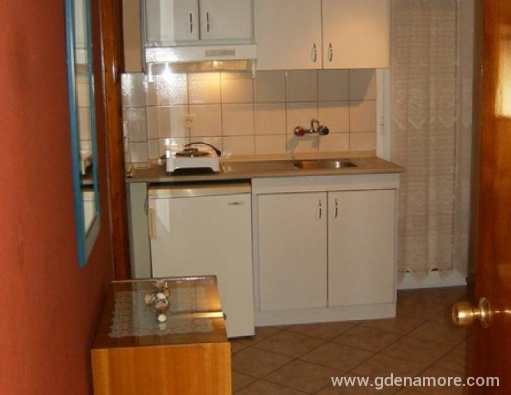 dimitris-studios-stavros-thessaloniki-10