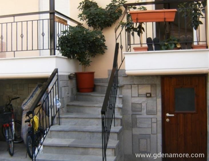 dimitris-studios-stavros-thessaloniki-5