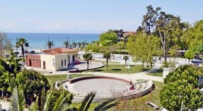 Epavli Studios, private accommodation in city Nea Kallikratia, Greece