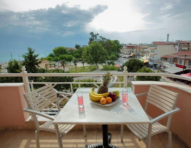 epavli-studios-nea-kallikratia-kassandra-3-bed-stu