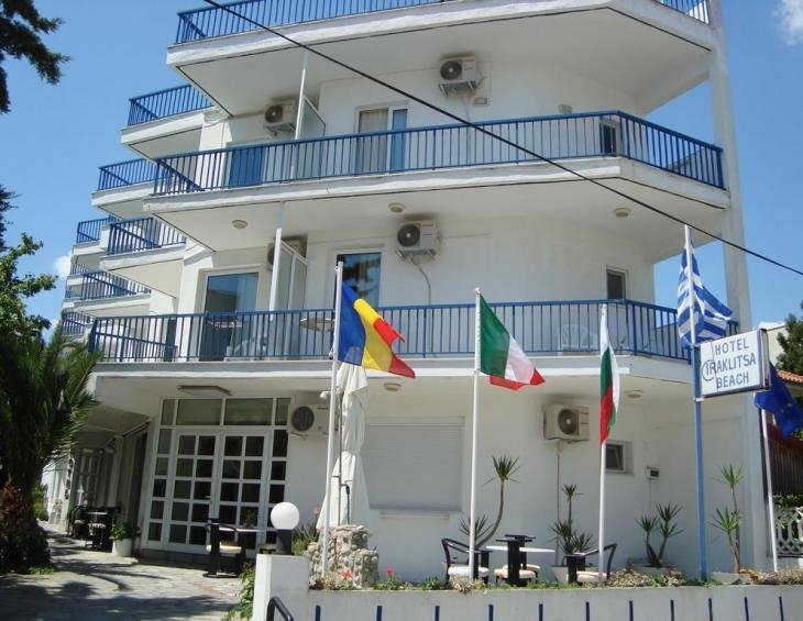 iraklitsa-beach-hotel-nea-iraklitsa-kavala-1