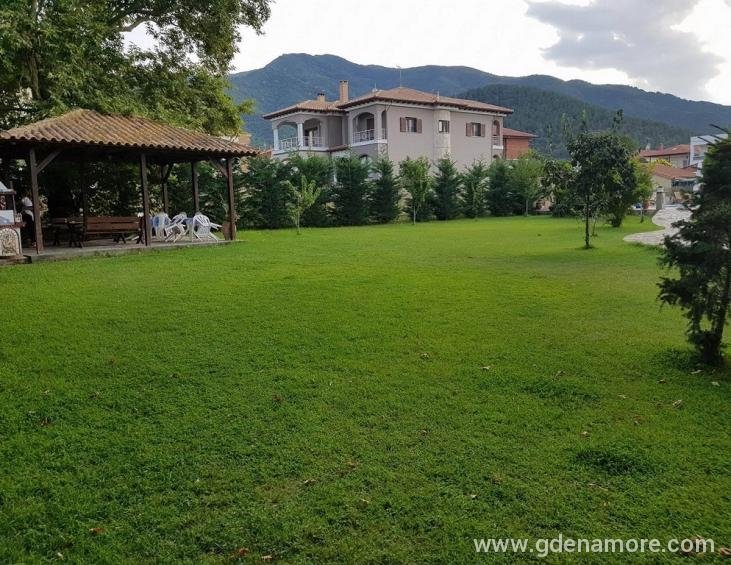 riviera-villa-stavros-thessaloniki-12