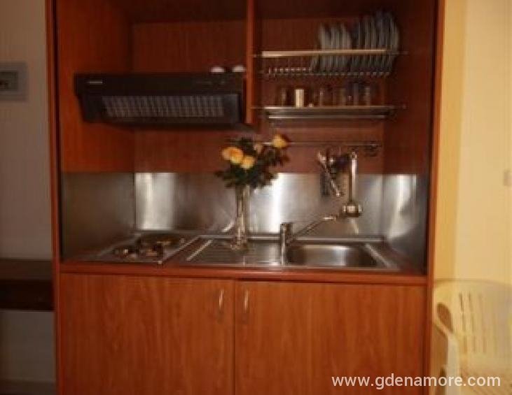 soultana-house-rooms-apartments-neos-marmaras-sith