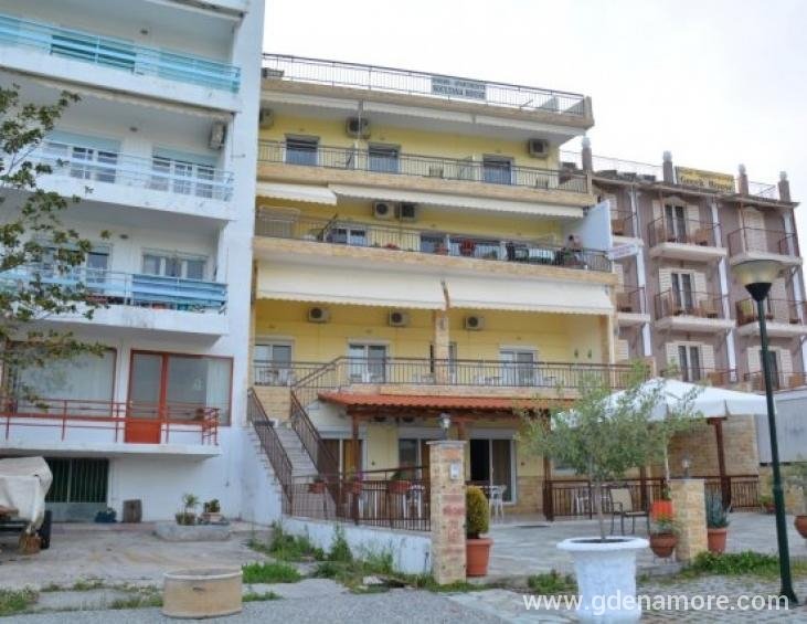 soultana-house-rooms-apartments-neos-marmaras-sith
