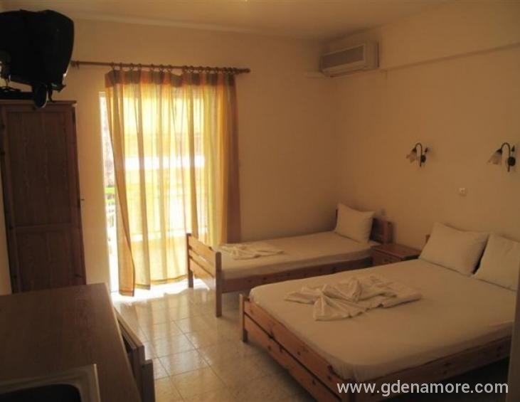 soultana-house-rooms-apartments-neos-marmaras-sith
