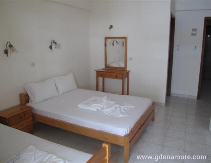 soultana-house-rooms-apartments-neos-marmaras-sith